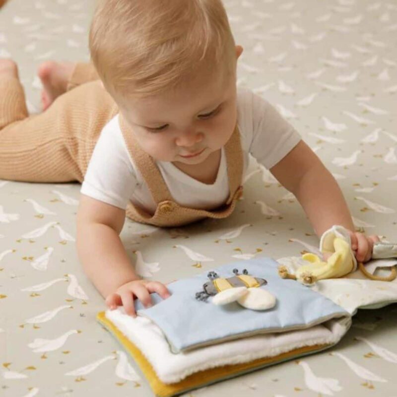 Soft activity book - Little Goose - Image 2