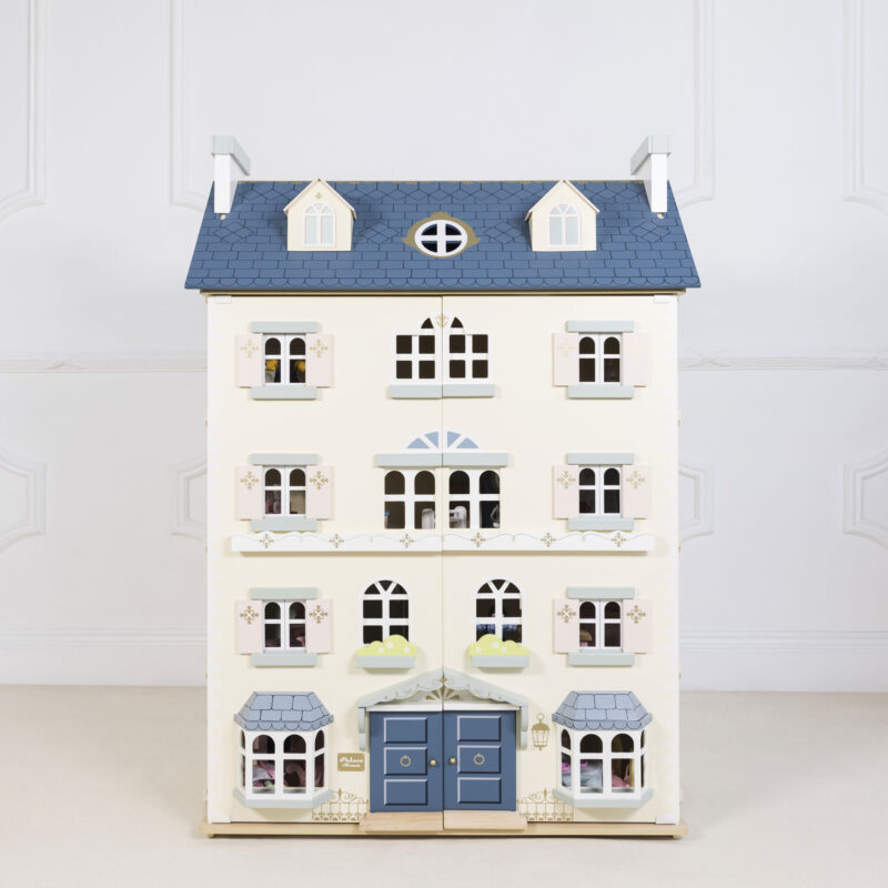 Palace Dolls House