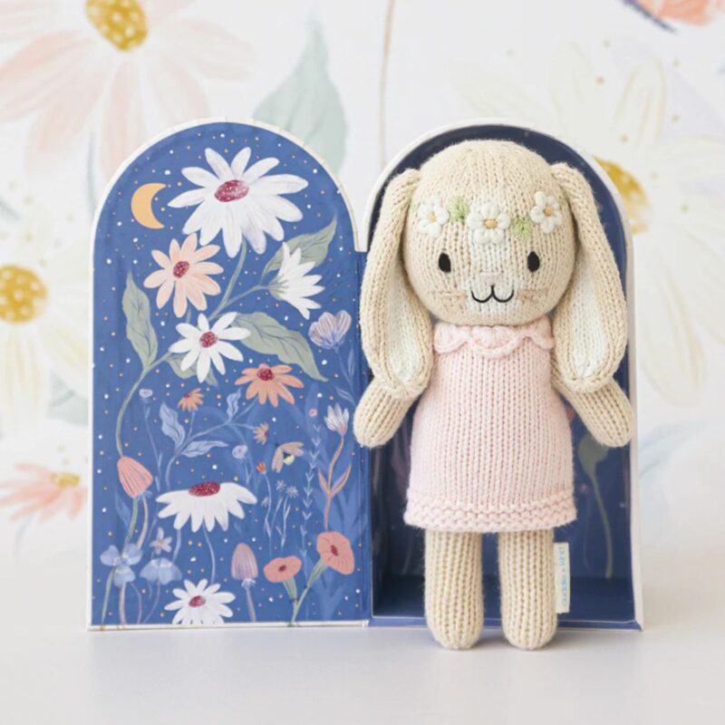 Tiny Hannah the bunny - Image 3