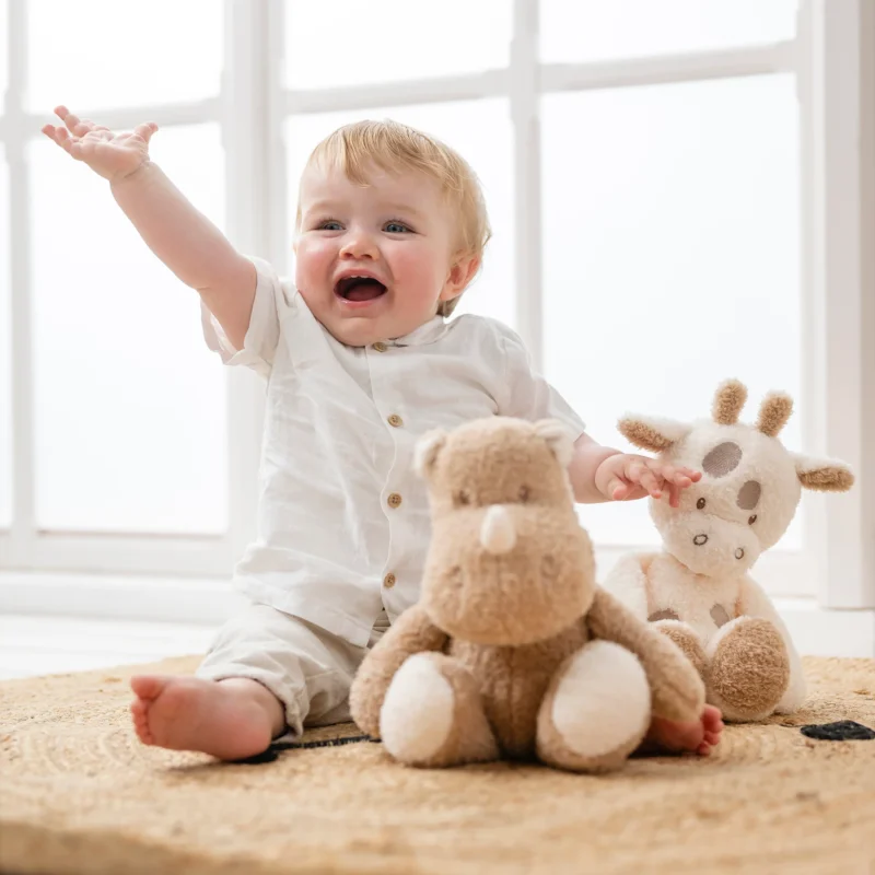 Teddy Cuddly Giraffe - Image 2