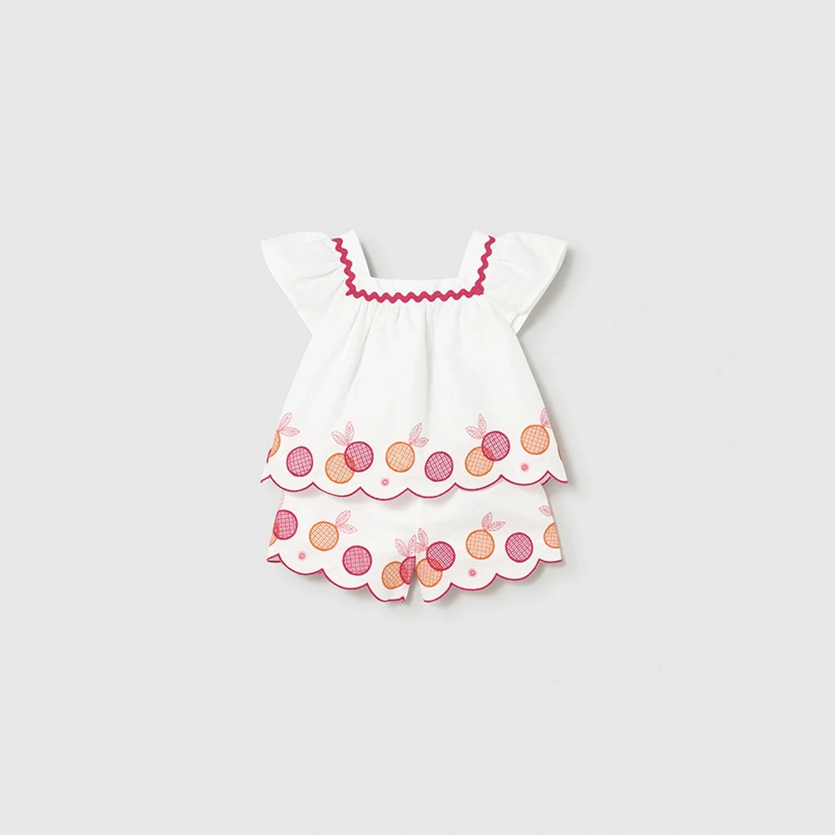 Embroidered Bermuda Set