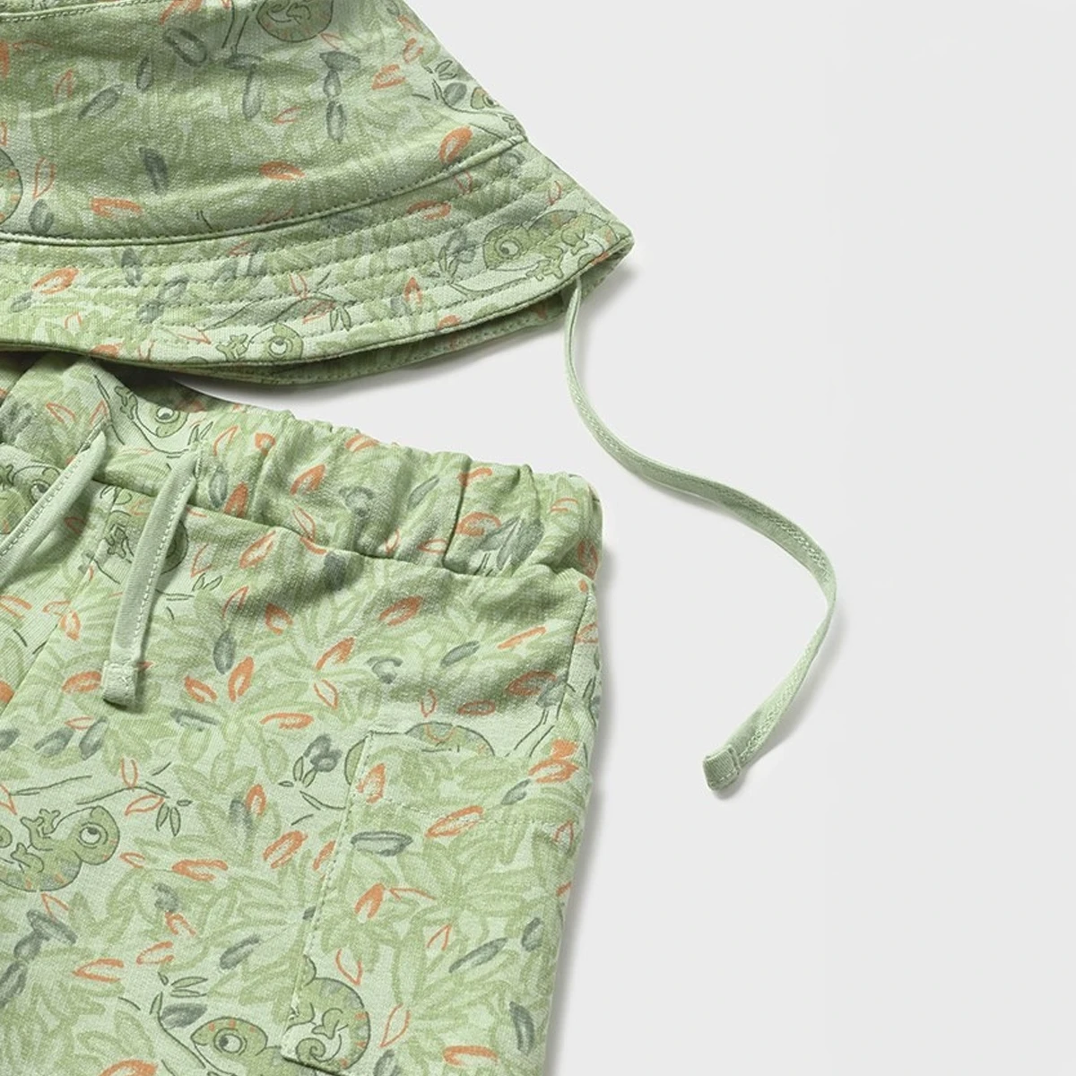 Lizard Knit Set With Bucket Hat Matcha - Image 4