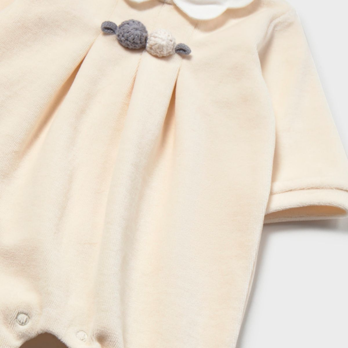 Elegant Velour Footed Onesie Set with Peter Pan Collar - Image 4