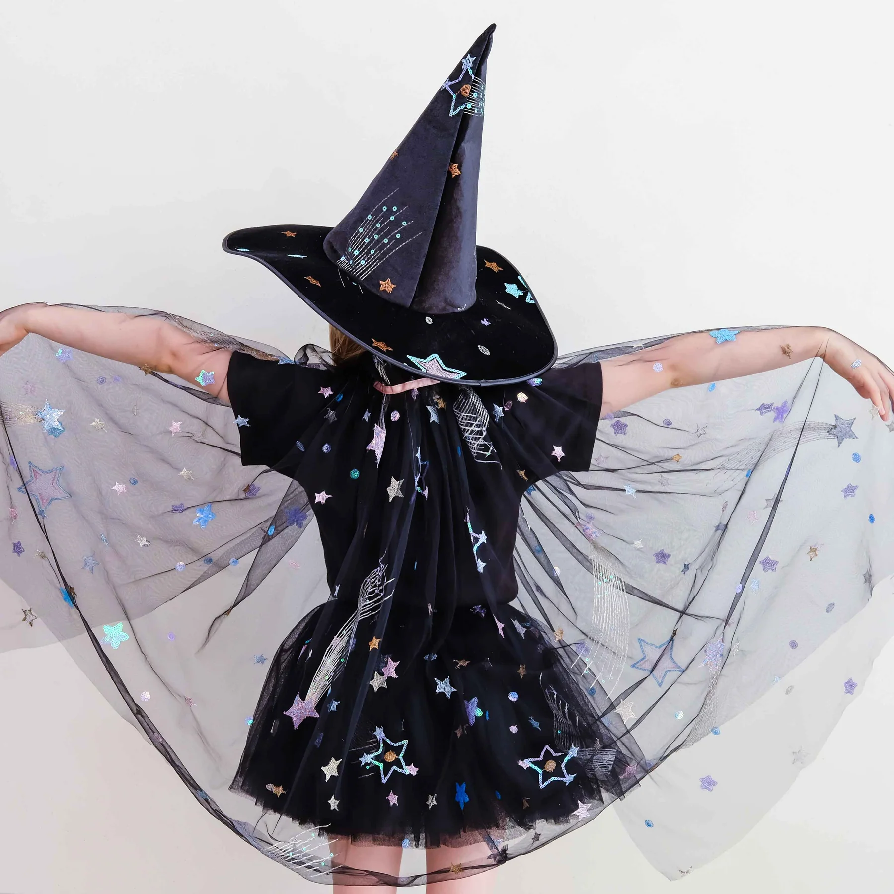 Luna tulle witch cape - Image 2