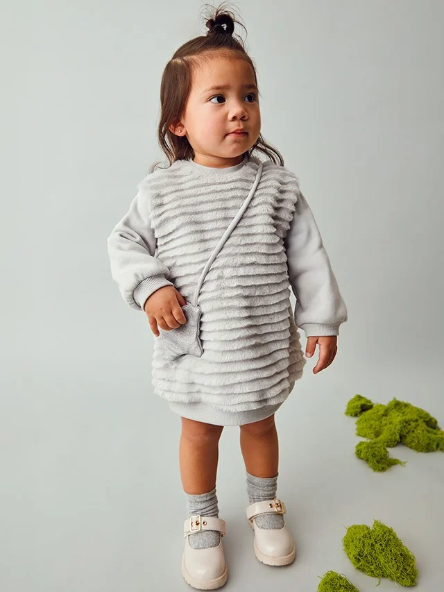 She’s growing, glowing, and dreaming 🌸
Discover the new Mayoral collection at MiSueños Kids.

#MiSuenosKids #Mayoral #UKKidsFashion #MayoralLooks #KidsFashionUK #FallFashionKids #GirlsClothing