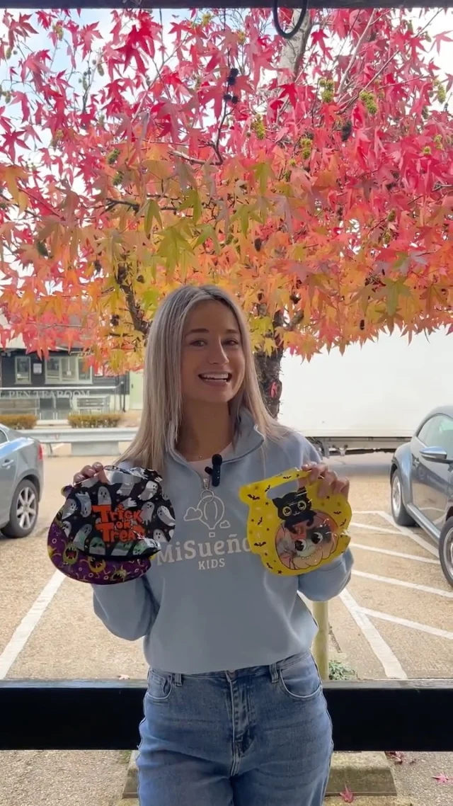 Dress to impress! Top costume wins a special prize, and everyone gets a Halloween goodie bag.
Join us at:
📍 Battlers Green Farm, Radlett — 28th - 31st October
📍 Coppice Lifestyle — 27th - 31st October
See you soon! 👻