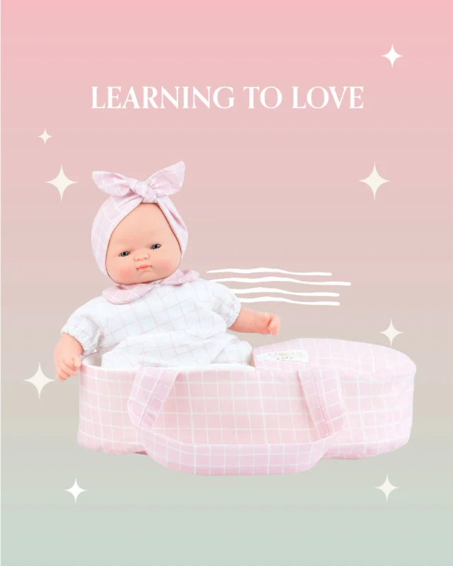 Learning to look after a "little one" is a big step. 🤍 

#MarinaAndPau #MyFirstDoll #TraditionalToys #GiftIdeasForGirls #MiSuenosKids #KindnessMatters
