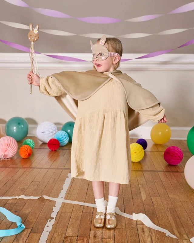 Our Easter plans are simple: follow the ears in our Bunny Dress Up Cape. 🐰 Spring is just around the corner; keep your whiskers twitching for some beautiful surprises at MiSueños Kids!

#MiSuenosKids #EasterAdventures #BritishSpring #BunnyMode #SpringMagic #KidsDressUp #Rockahula