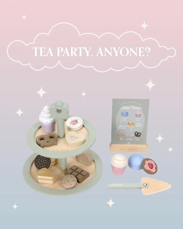 This Little Dutch wooden Cake Stand has everything a mini host needs to run the most successful pretend bakery in town. Set the table and let the make-believe begin. 🍰🧁

#MiSuenosKids #ImaginativePlay #LittleDutch #WoodenToys #TeaPartyPlay #FSCtoys #ToyKitchen #RolePlay