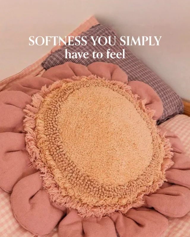 A photo cannot always capture the magic of a texture. We invite you to experience the quality of our collection in person at our Radlett or Birmingham stores. Find the perfect finishing touch, like the Floor Cushion Pink Daisy, for your little one's sanctuary. ☁️

#MiSuenosKids #DreamyInteriors #NurseryStyle #KidsDecor #SensoryPlay #LorenaCanals