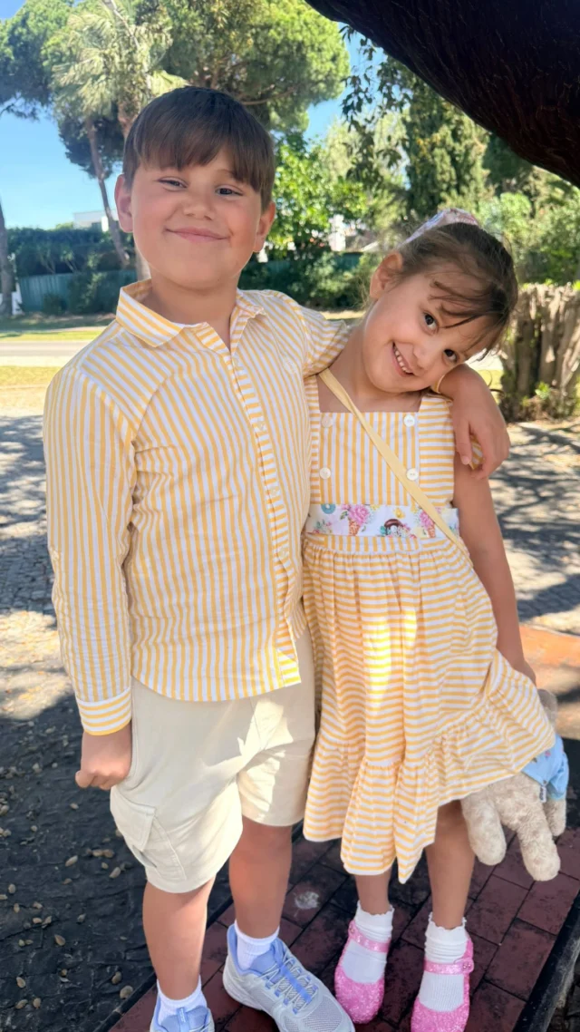 A little look at some of our CEO’s favourite pieces for her little ones @mandinha_martinez_ 🤍

Thoughtfully chosen, beautifully made and perfect for spring/ summer ✨

#kidsfashion #kidsclothes #springwear #summerwear #childrensclothing