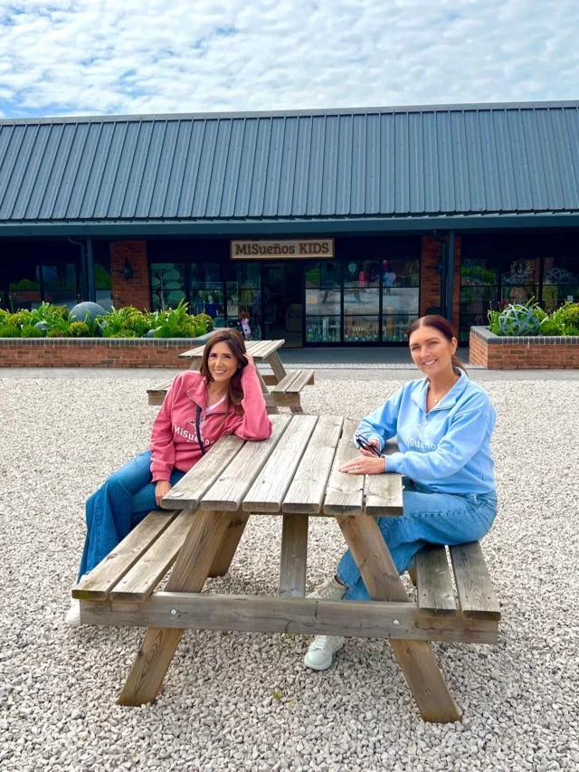The Courtyard at The Coppice 🤍

One of our favourite spots to sit, slow down and enjoy the atmosphere 🌿✨

#misuenoskids #tamworth #birmingham #coppicelifestyle #birminghamshopping